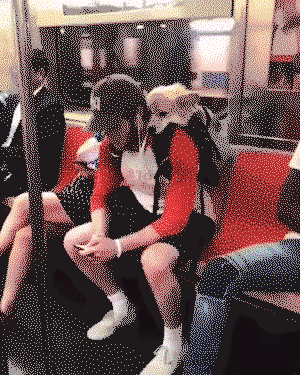 Subway doggo