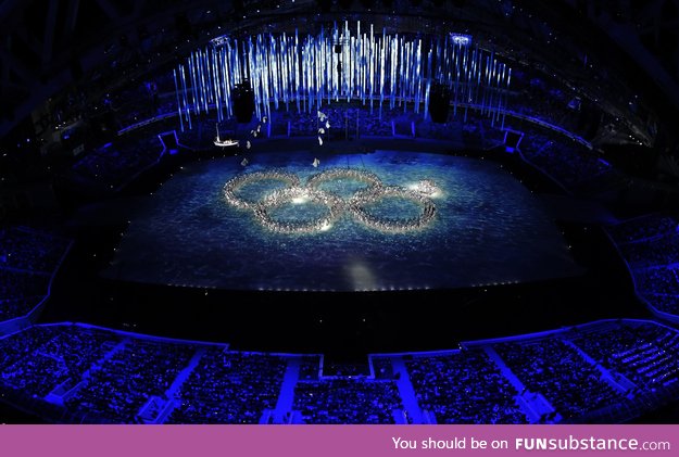 Russia makes fun of ring mistake in Olympic Closing Ceremony
