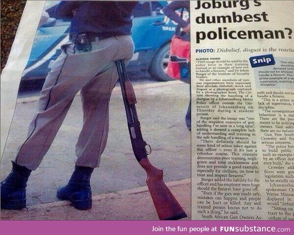 Worlds dumbest policeman