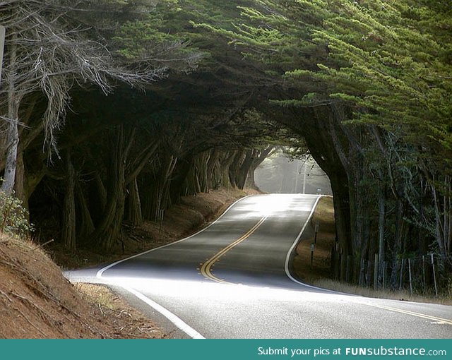 Natural tunnel