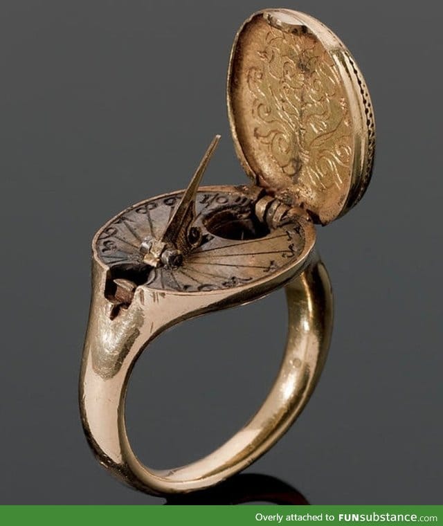 Sundial Ring from 1570