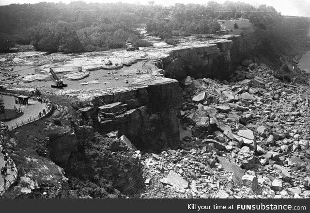 Niagara Falls with no water in 1969