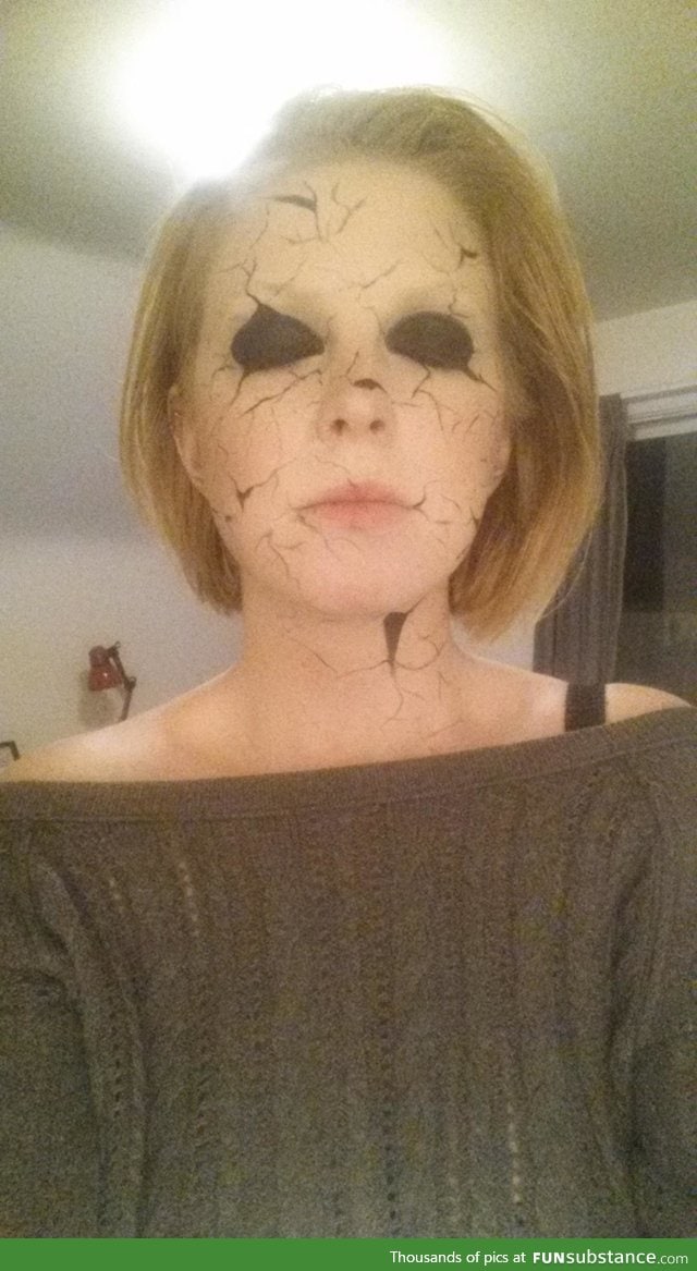 Creepy broken doll makeup