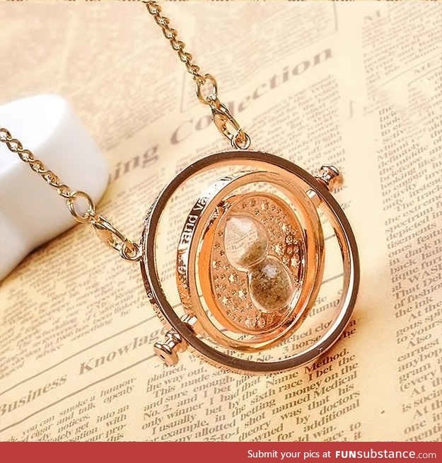 Time turner necklace