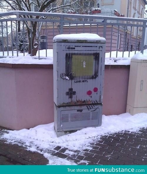 Gameboy Graffiti