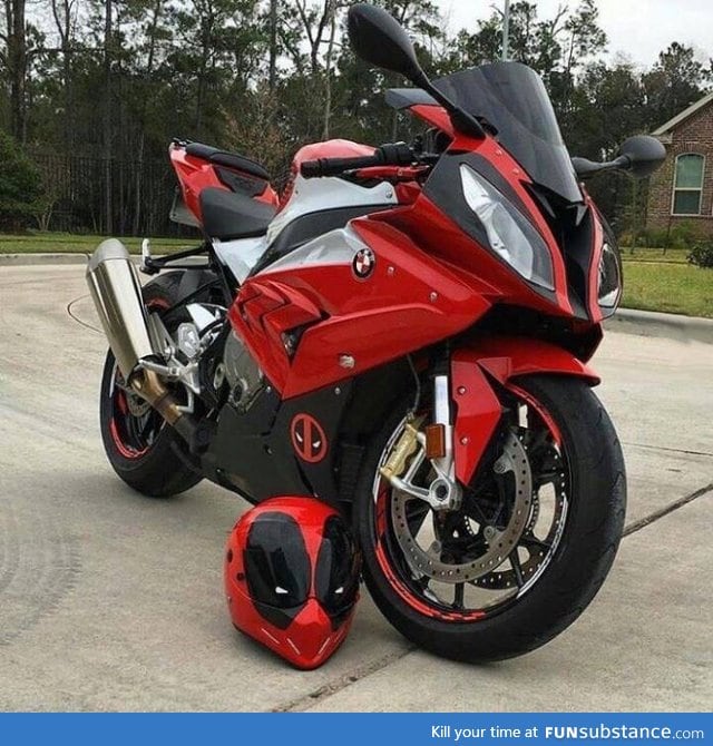 Deadpool themed bike and helmet