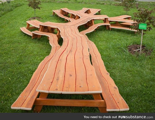 Tree shaped picnic table