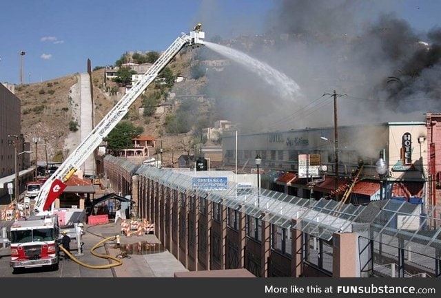 Arizona firefighters fighting fire across the border