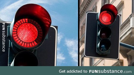 This traffic light is pure genius