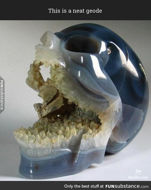 Skull geode