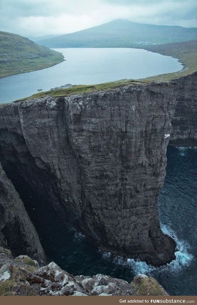 Lake above an ocean