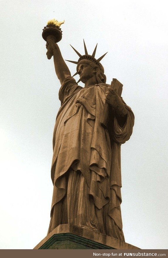 Only a few color photos survive of the Statue of Liberty before her copper oxidized