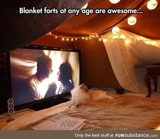 Blanket forts