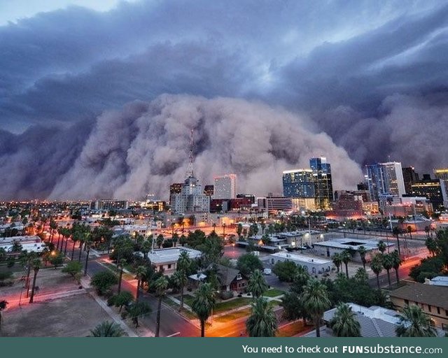 A Haboob rolling in. Phoenix AZ