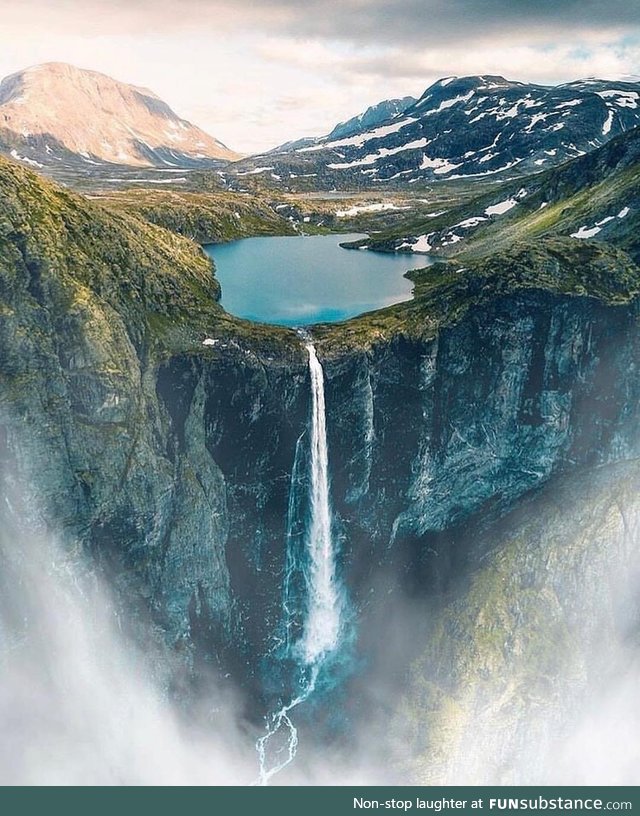 Just another beautiful place in Norway