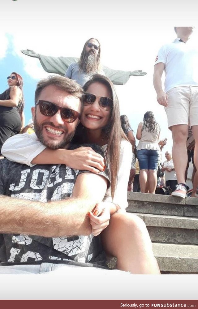 Righteous photobomb