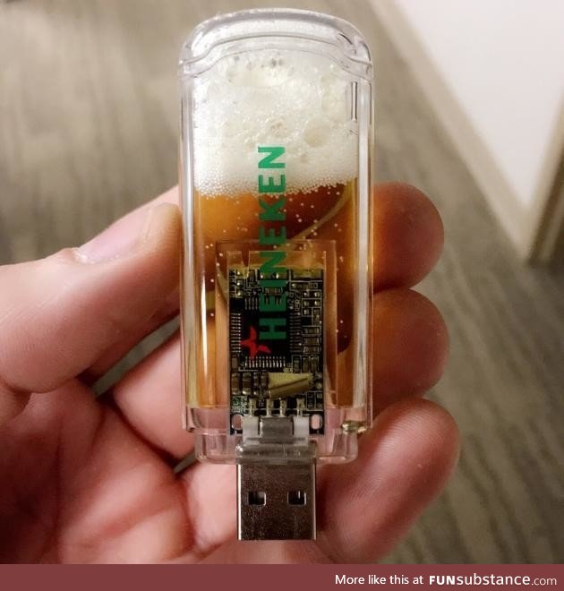 This Heineken USB drive has Heineken in it