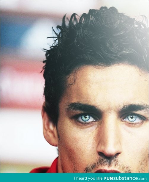 Jesus Navas' Eyes: Viva Espana!