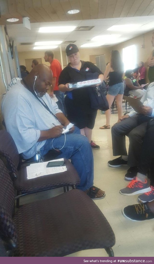 Dude at the DMV got bored because of the long wait and ordered pizza