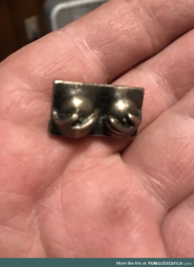 Ti[t]s the season, to give a squeezin'