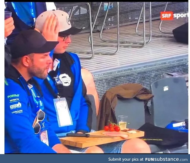 Swiss Wrestling Event with over 300'000 People In the stadium . Its allowed to take