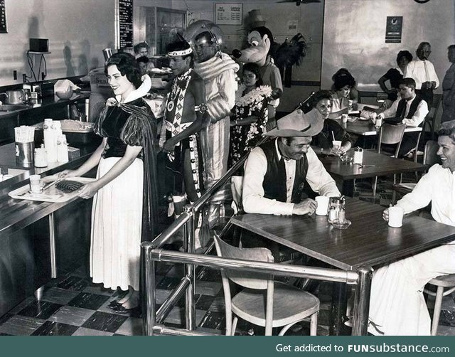 Disneyland employee cafeteria, roundabouts 1961