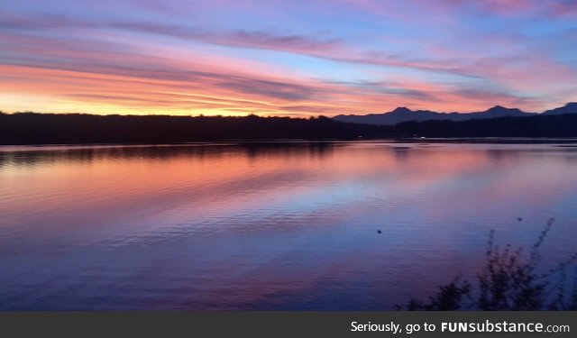 A beautiful sunset in Bainbridge Island, WA