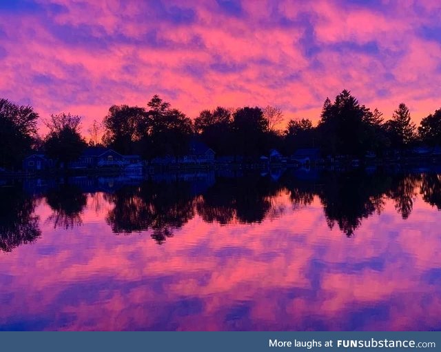 An upstate NY river reflection