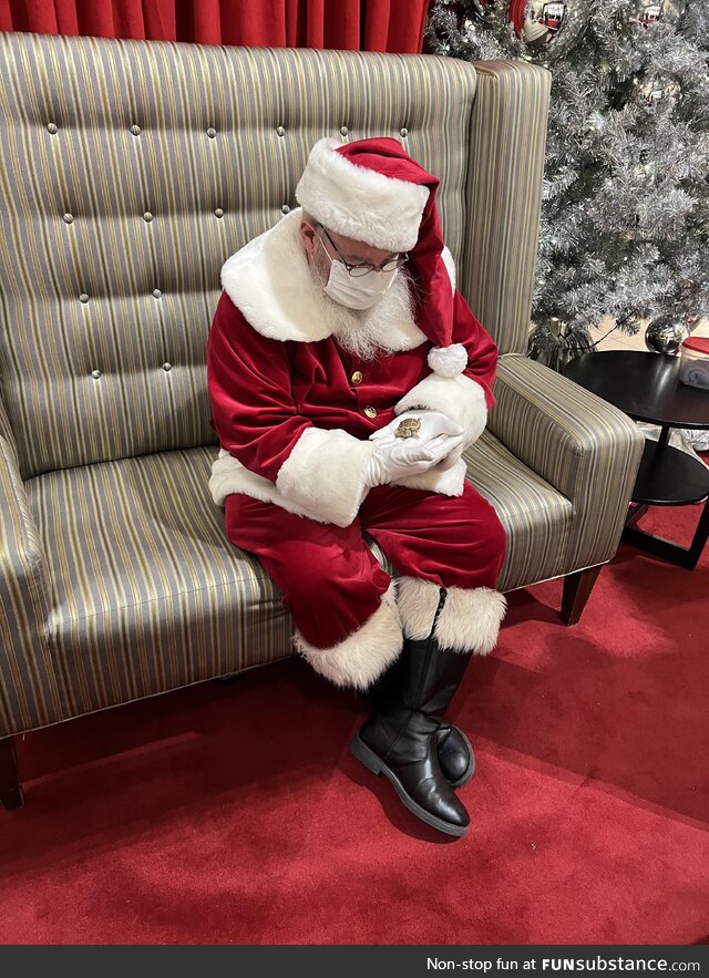 I took my tortoise to go see Santa today