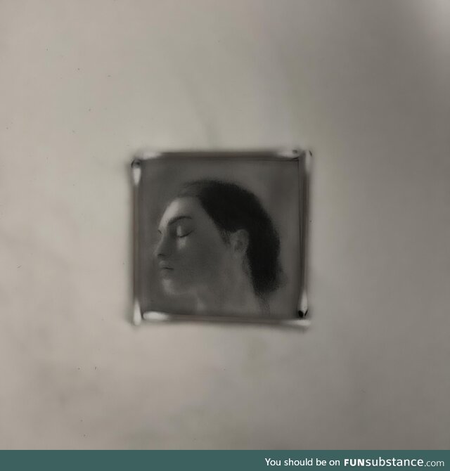 I was bored so I made a tiny pencil portrait