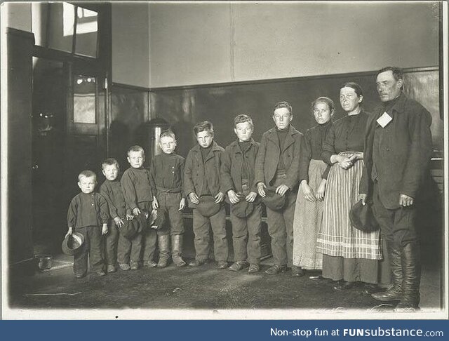 An immigrant family arriving at Ellis island in 1904