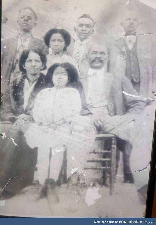 My dad just sent me this picture of some of our relatives from the late 1800s!