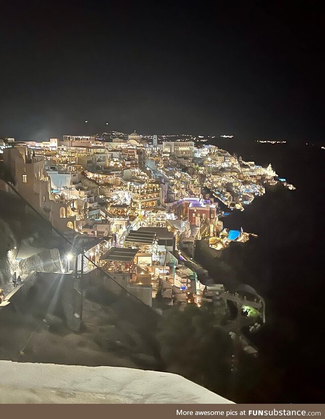 [OC] Santorini at night