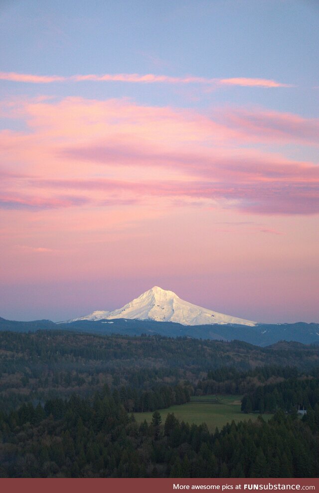 Mount Hood, Oregon at sunset today