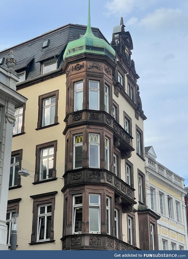 McDonalds looks out of place in this historic building in Trier, Germany (OC)