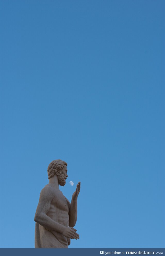 [OC] A sculpture and the moon