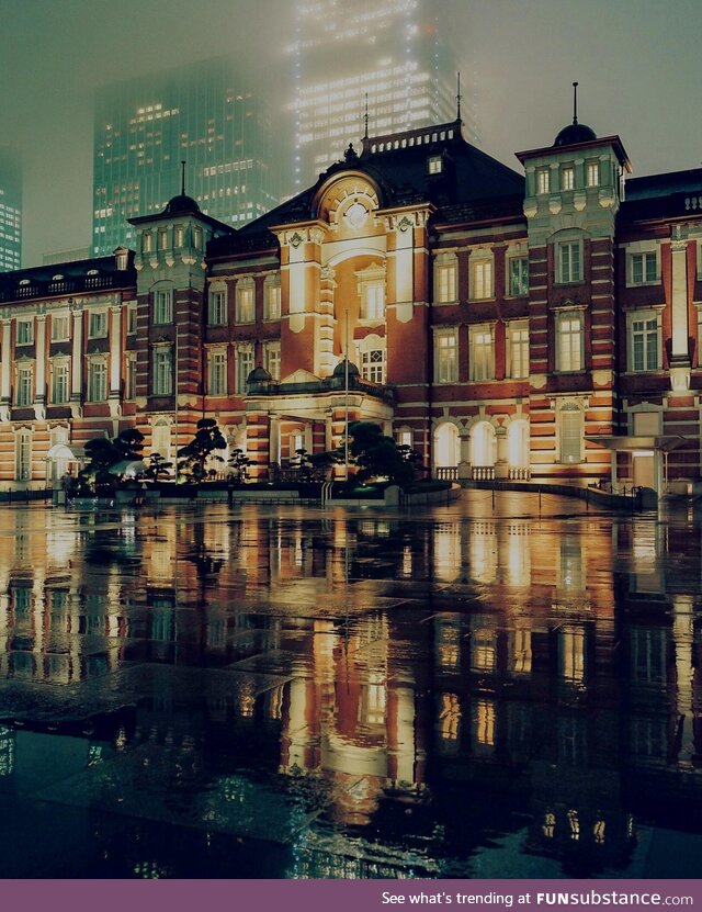 Tokyo station