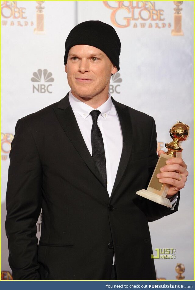 Michael C. Hall wins golden globe post-cancer treatment (2010)