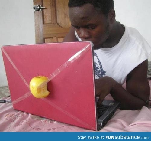 Apple O_o