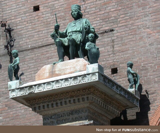 Come to Ferrara. Our Duke looks like Farquaad. Vieni a Ferrara. Il nostro Duca somiglia a