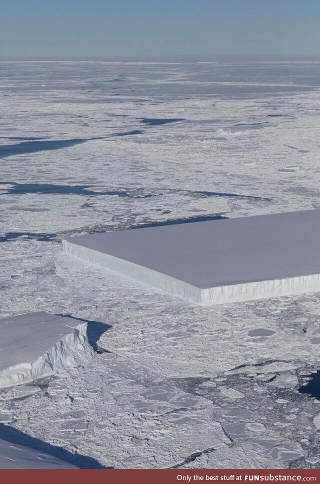 NASA found a perfectly cut, trillion-ton rectangular iceberg