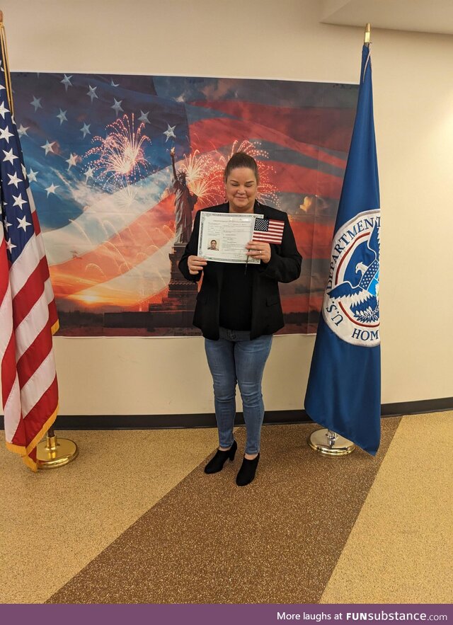 After nearly 30 years, my mom is the latest US citizen!