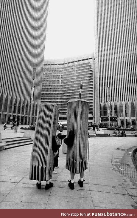 Halloween in NYC, 90s