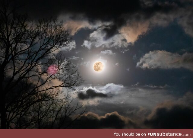 The full moon HDR [OC]