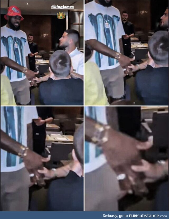 5'4" Lorenzo Insigne meets 6'7" Lebron James