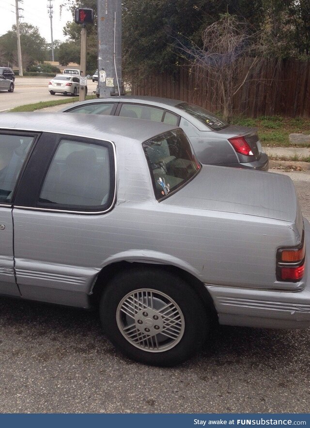 Car "painted" with duct tape! Yeah skills