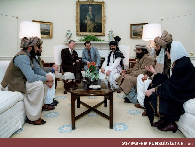 Mujahidin in the oval office with reagan