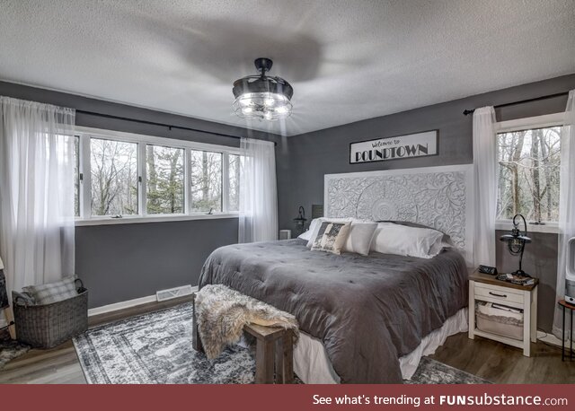 Just found casually browsing through Zillow photos