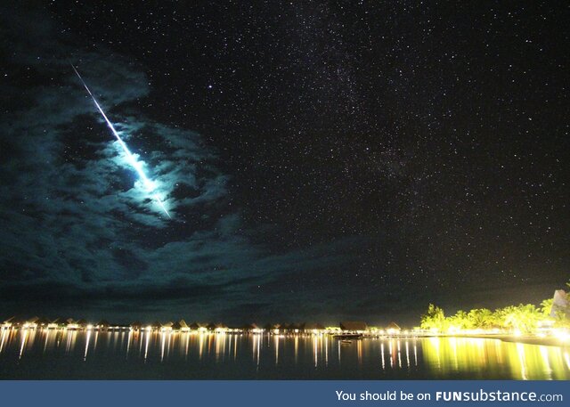 10 years ago, I went to Bora Bora and took a photo of the night… OMG WOW!