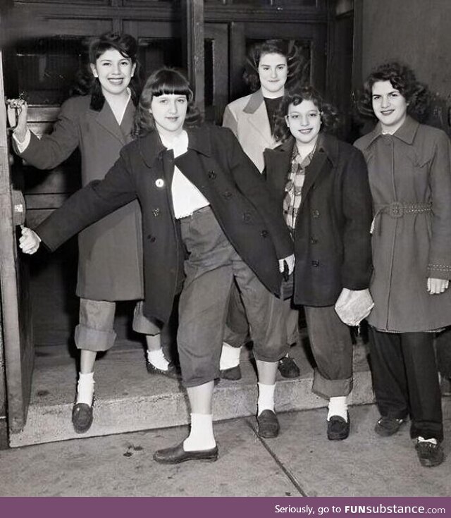 Girls sent home from McKinley High School for wearing slacks and blue jeans, Chicago